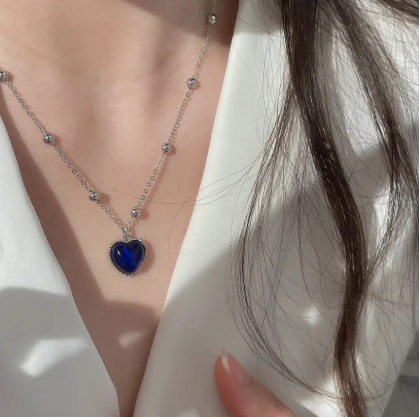COLLAR CORAZON DE EMOCIONES